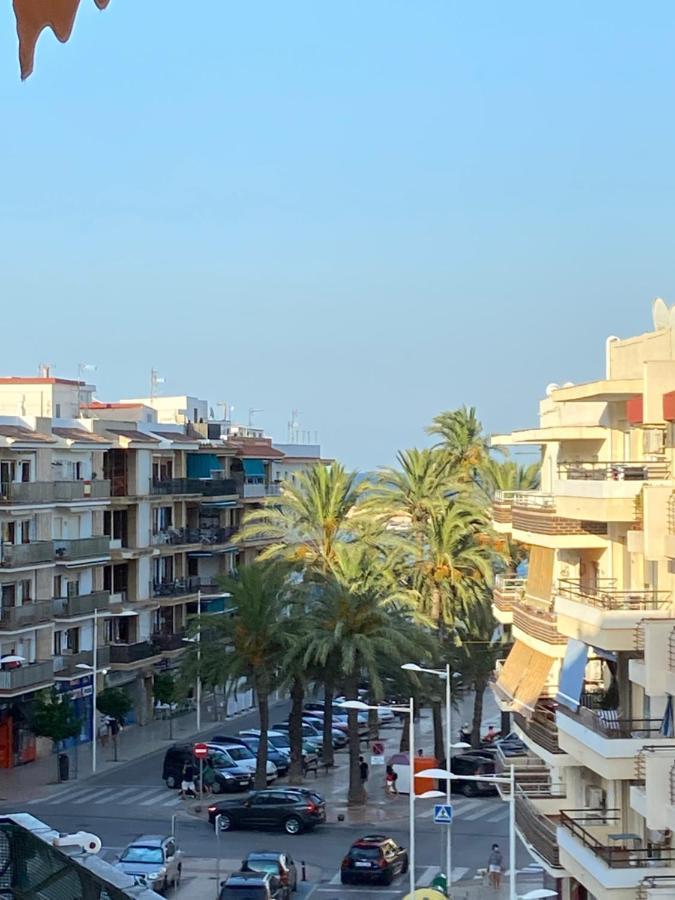 Javea Au Port Vue Mer Devant La Plage Grand Appartement Terrasse Clim Et Wifi Luaran gambar