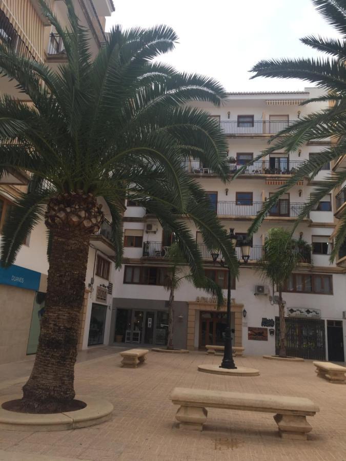 Javea Au Port Vue Mer Devant La Plage Grand Appartement Terrasse Clim Et Wifi Luaran gambar